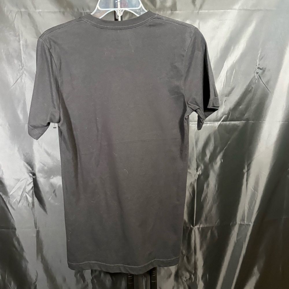 Black Graphic T-Shirt YS/2XL -S - Picture 10 of 10